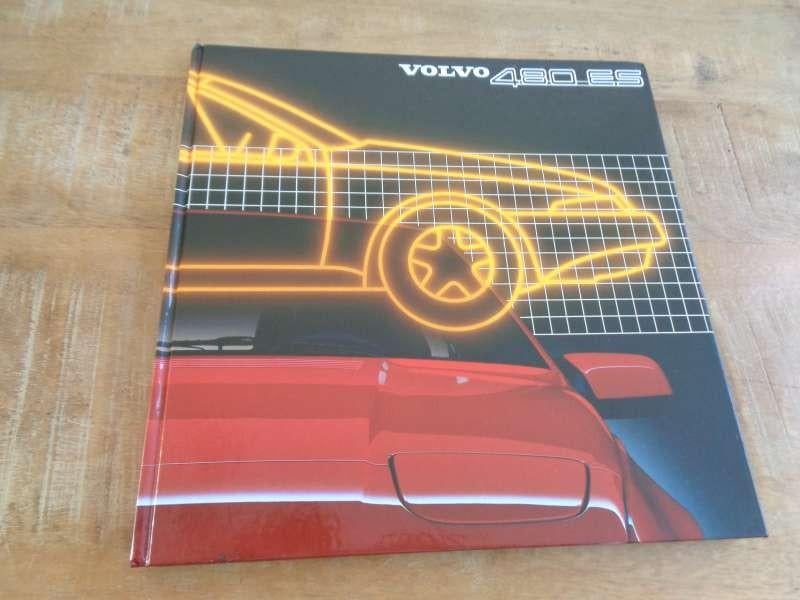 Volvo 480 ES - Hardcover Nederlands Fabrieksboek Origineel, Verzenden, Zo goed als nieuw, Volvo