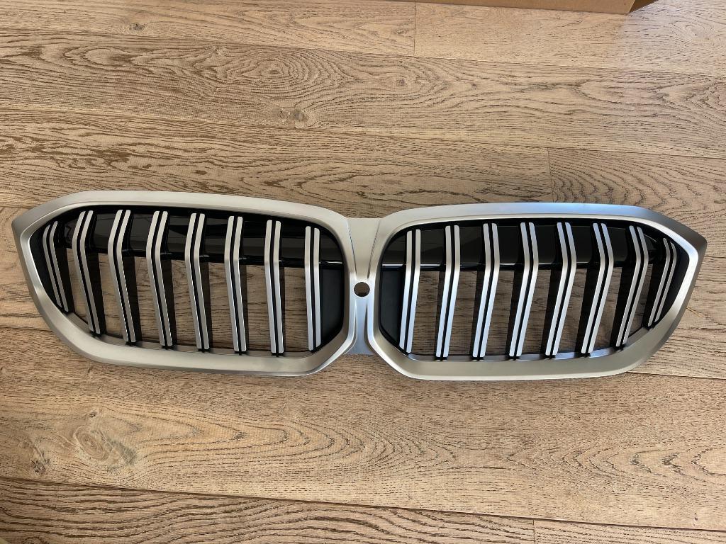 Origineel BMW 3 G20, G21, G28 5A1BF69 Grill voorzijde, Auto-onderdelen, Carrosserie en Plaatwerk, Gebruikt, Voor, Ophalen of Verzenden