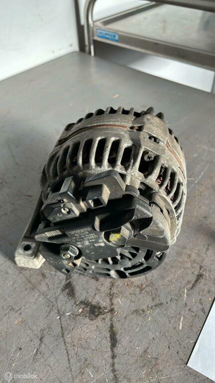 Dynamo origineel Volvo V70 II ('00-'08) 8676498, Auto-onderdelen, Gebruikt, Ophalen of Verzenden, Volvo