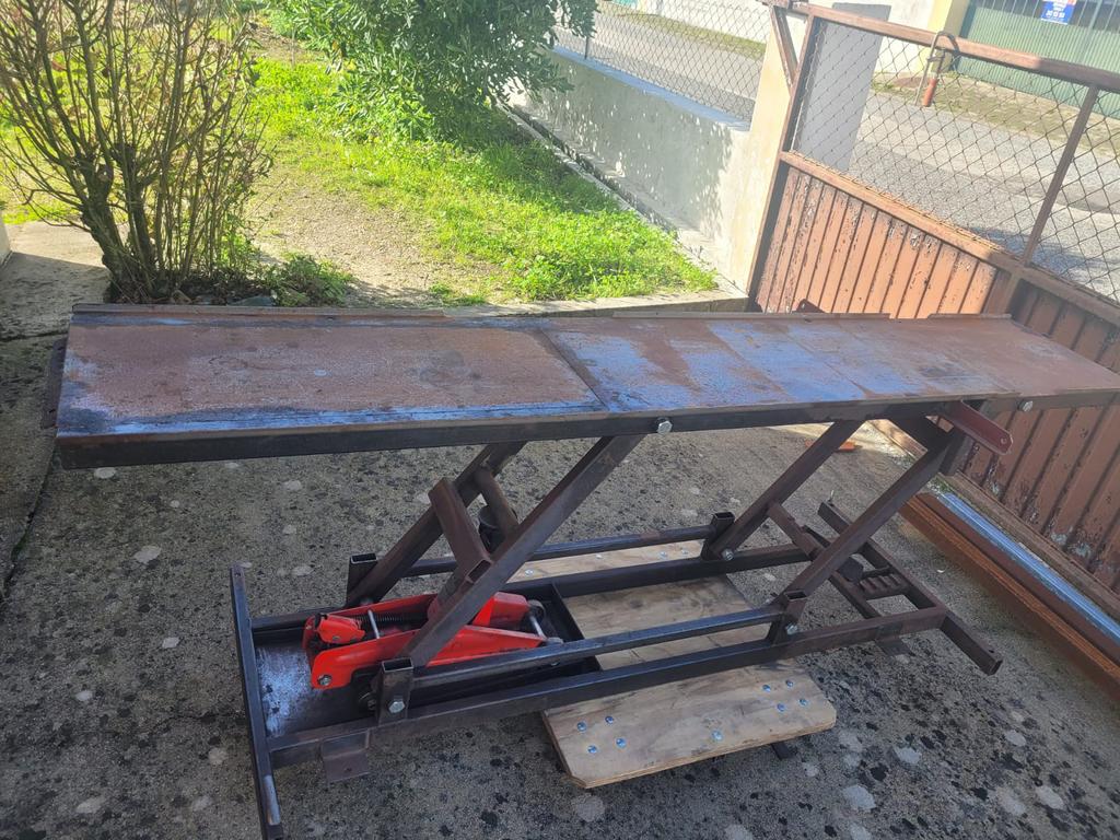 Motor hef tafel, Ophalen of Verzenden, Zo goed als nieuw