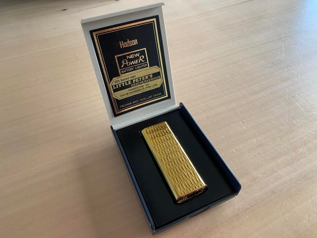 Hadson new power 8 aansteker vintage goud verguld, Verzamelen, Ophalen of Verzenden, Zo goed als nieuw, Aansteker