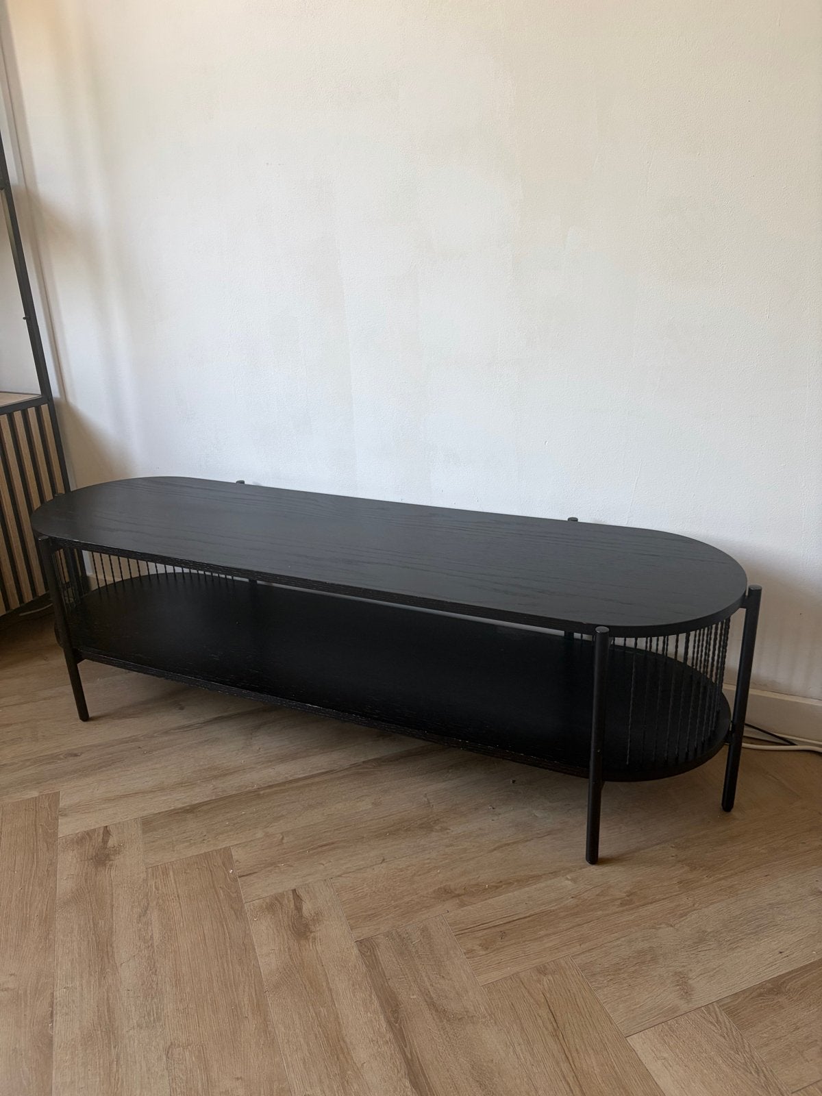 Zwart tv-meubel, Ophalen, Gebruikt, 100 tot 150 cm, Minder dan 100 cm