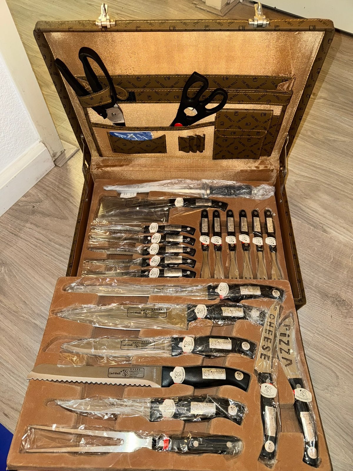 Carl Weill 24 pcs deluxe knife set - Rose Keller, Ophalen of Verzenden, Zo goed als nieuw, Rvs of Chroom, Bestekset