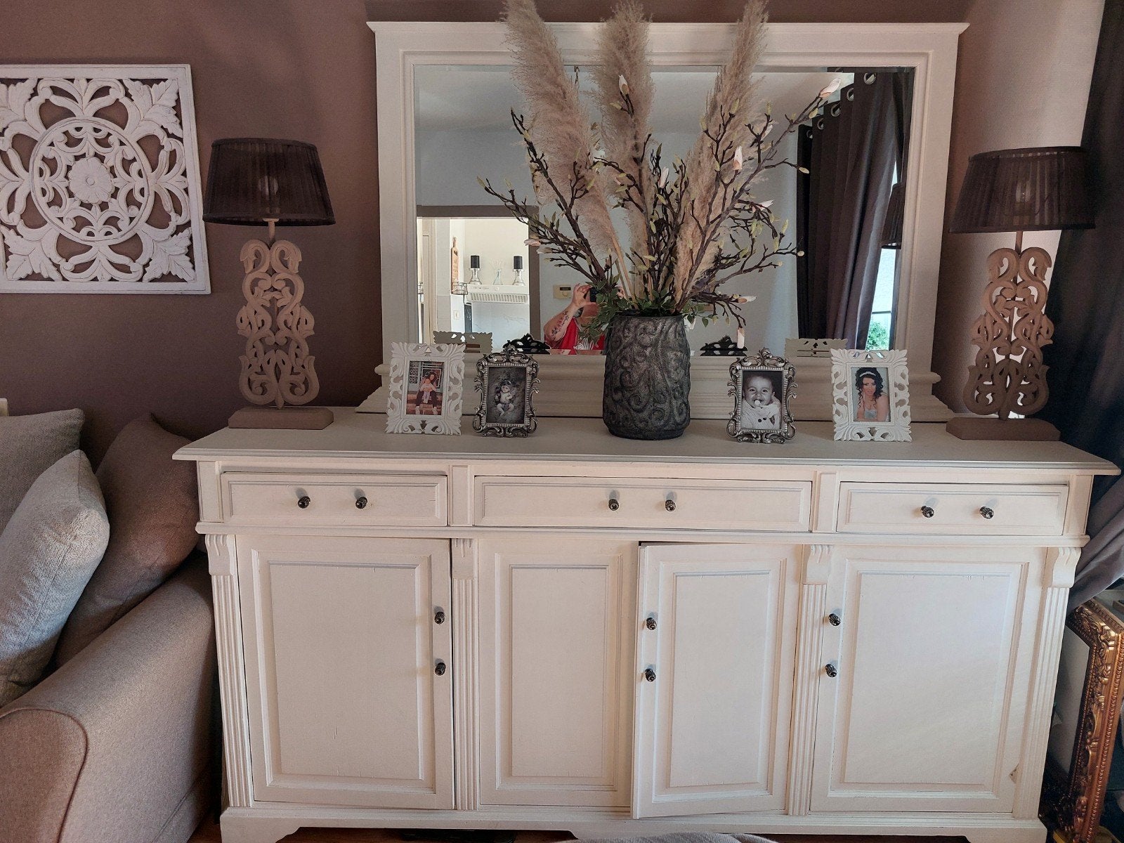 Degelijk Dressoir met uitgesneden spiegel, Ophalen, Gebruikt, 50 tot 75 cm, 150 tot 200 cm