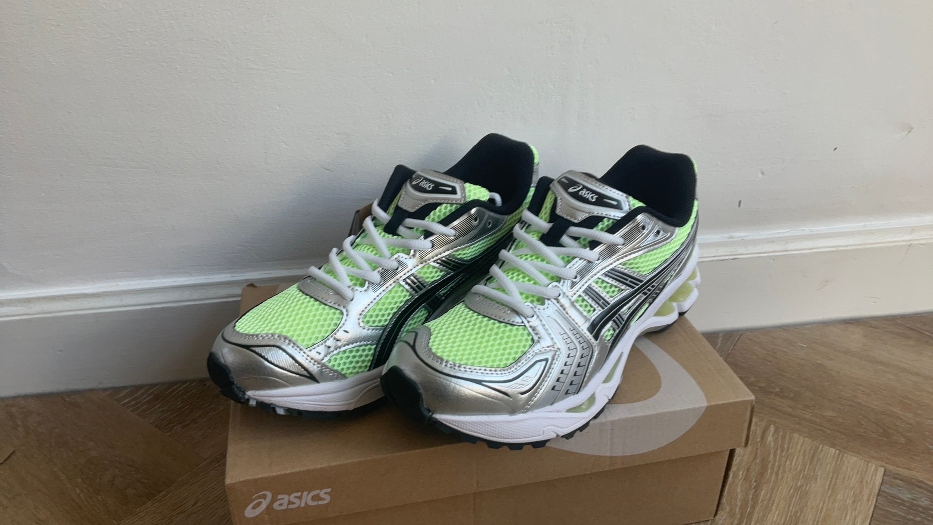 Asics gel kayano 14, Overige kleuren, Nieuw, Ophalen of Verzenden, Sneakers of Gympen