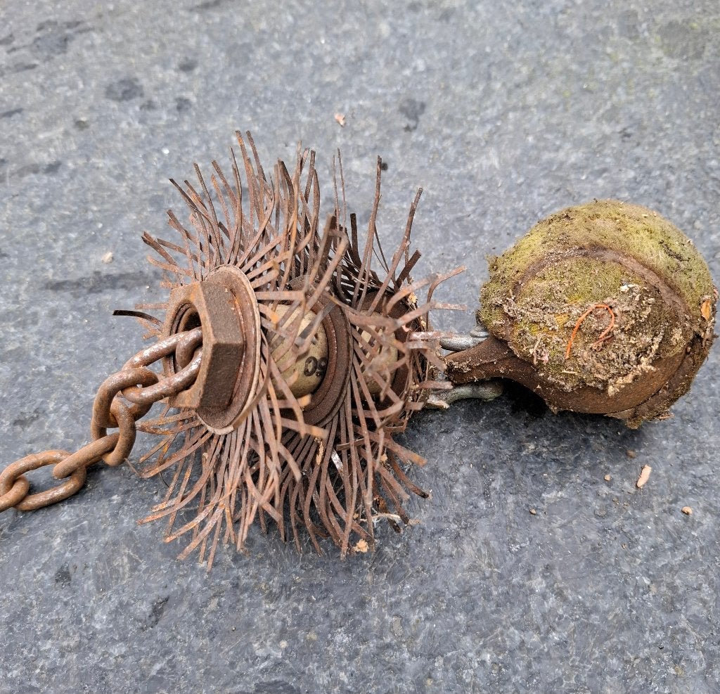 Oude veegset met ketting en ijzeren bal, Ophalen of Verzenden, Gebruikt, Overige typen, Overige merken