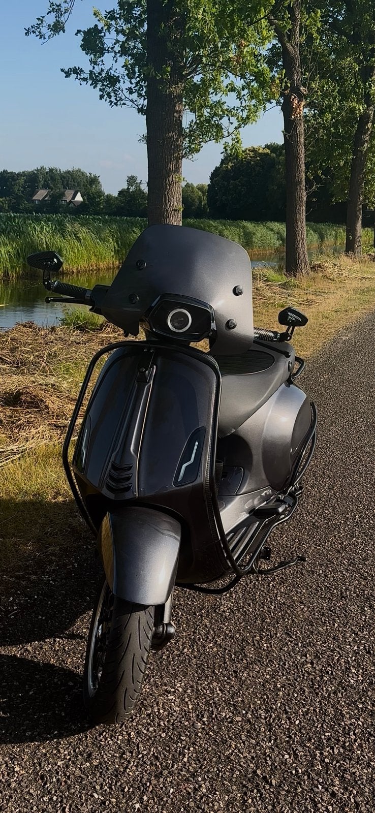 Gerenoveerde custom Vespa Sprint te koop, Fietsen en Brommers, Scooters | Vespa, Ophalen, Zo goed als nieuw, Benzine, Vespa S