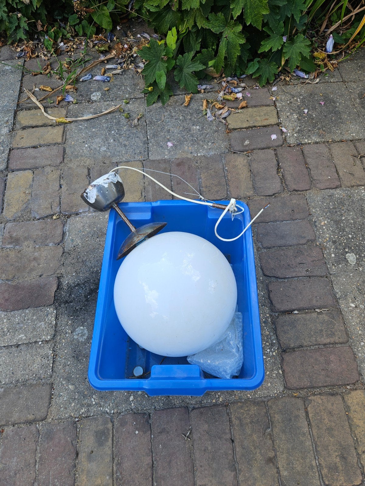 gratis Vintage bol lamp met ophangsysteem, Huis en Inrichting, Ophalen, Wit, Overige merken, Gebruikt
