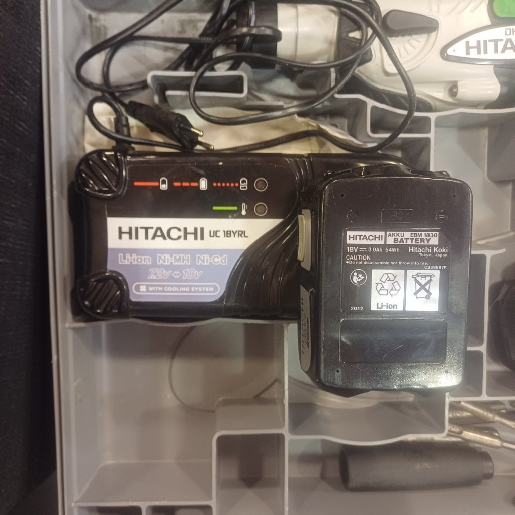 Hitachi schroefboormachine dh18dl, Hitachi, Zo goed als nieuw, Support@hitachi.com, Hitachi, Ltd.
6-6, Marunouchi 1-chome, Chiyoda-ku
Tokyo 100-8280
Japan