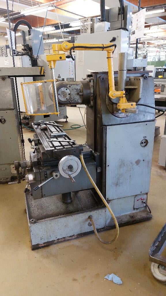Mondiale Viking freesmachine horizontaal + verticaal, Doe-het-zelf en Verbouw, Draaibanken, Ophalen, Gebruikt, Metaaldraaibank