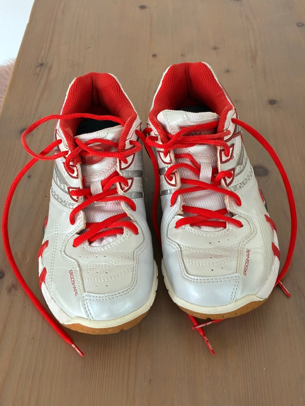 Badminton schoenen en tassen, Ophalen, Zo goed als nieuw, Schoenen