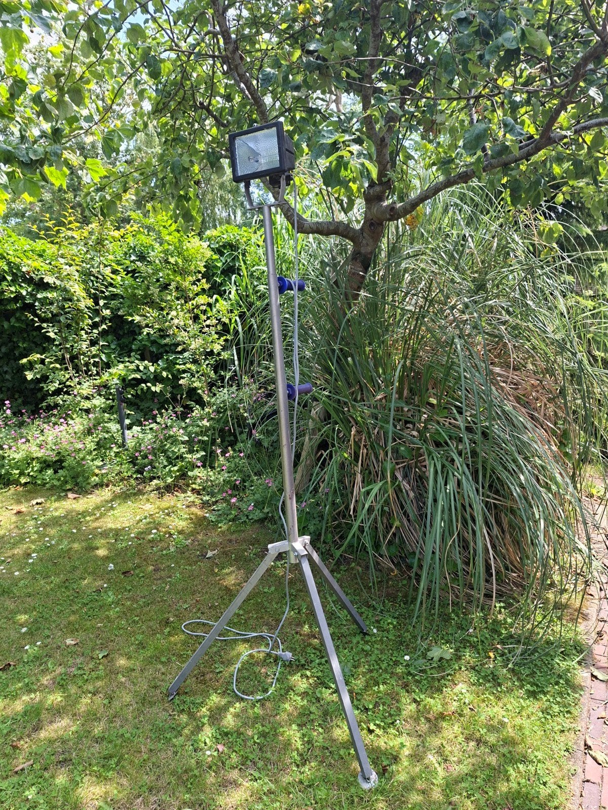 Hallogeen bouwlamp op statief, Ophalen, Gebruikt, Met statief, Lamp met armatuur