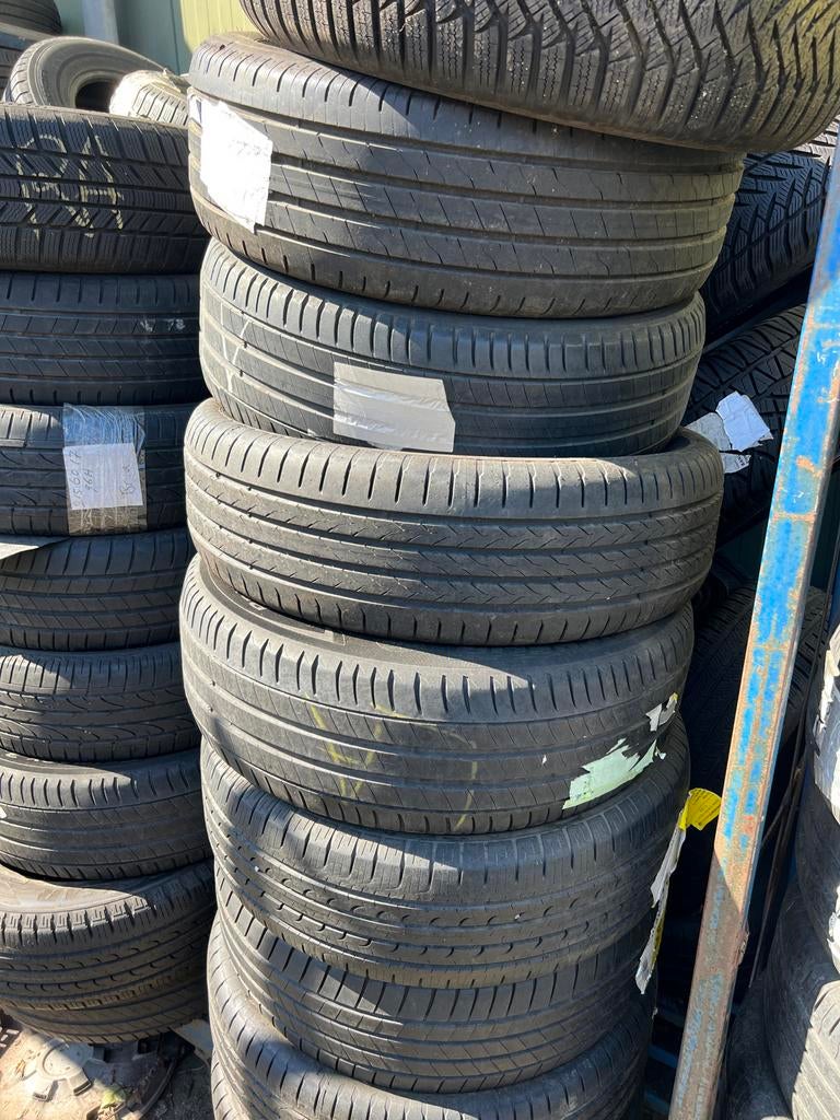 OPRUIMING: Diverse zomer- en winterbanden 215-60-17, Ophalen, 17 inch, Band(en), Personenwagen