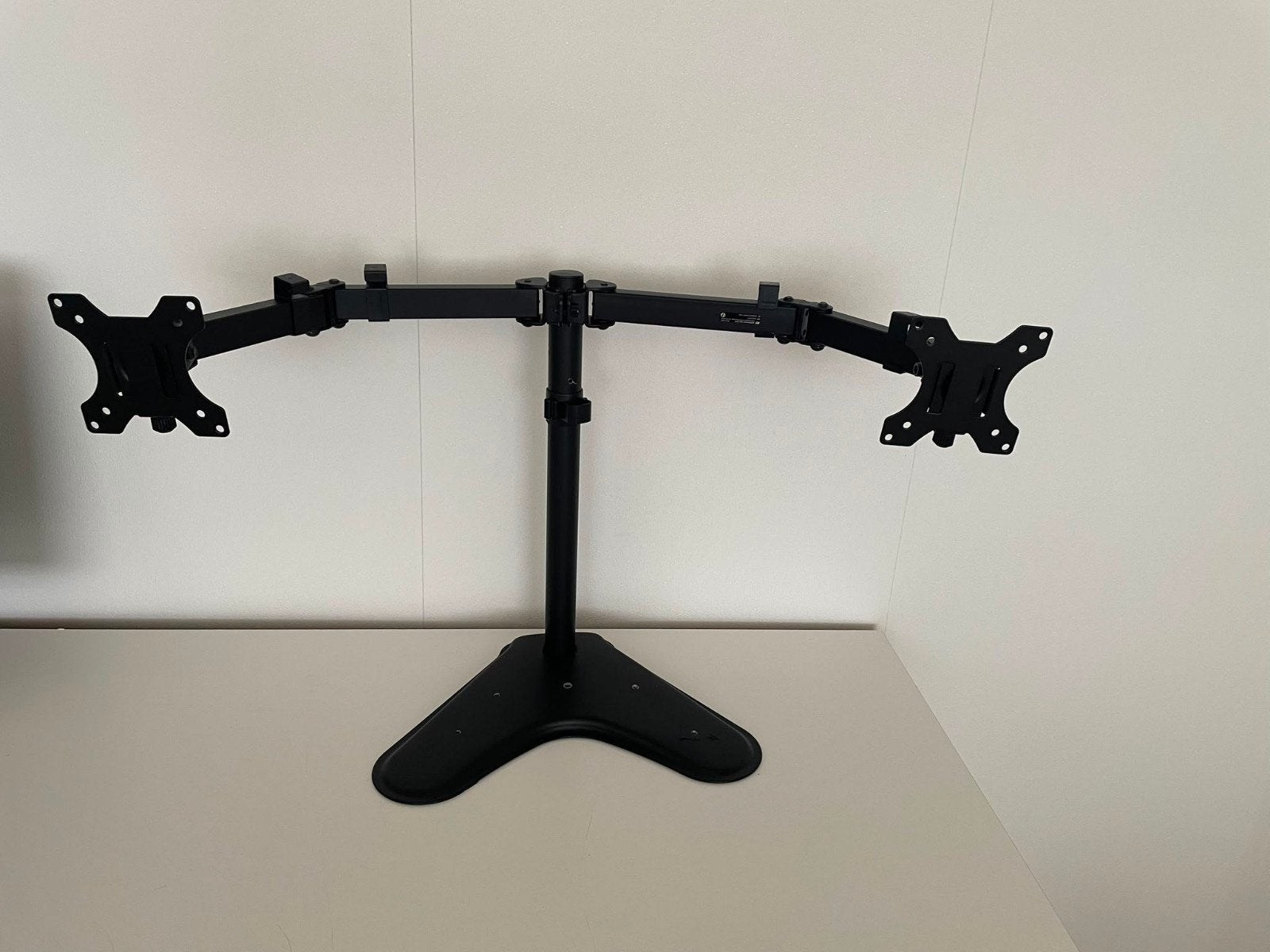 ACT AC8320 Monitor Desk Stand - Dubbele monitorarm, Computers en Software, Monitoren, Ophalen, Zo goed als nieuw, Overige typen
