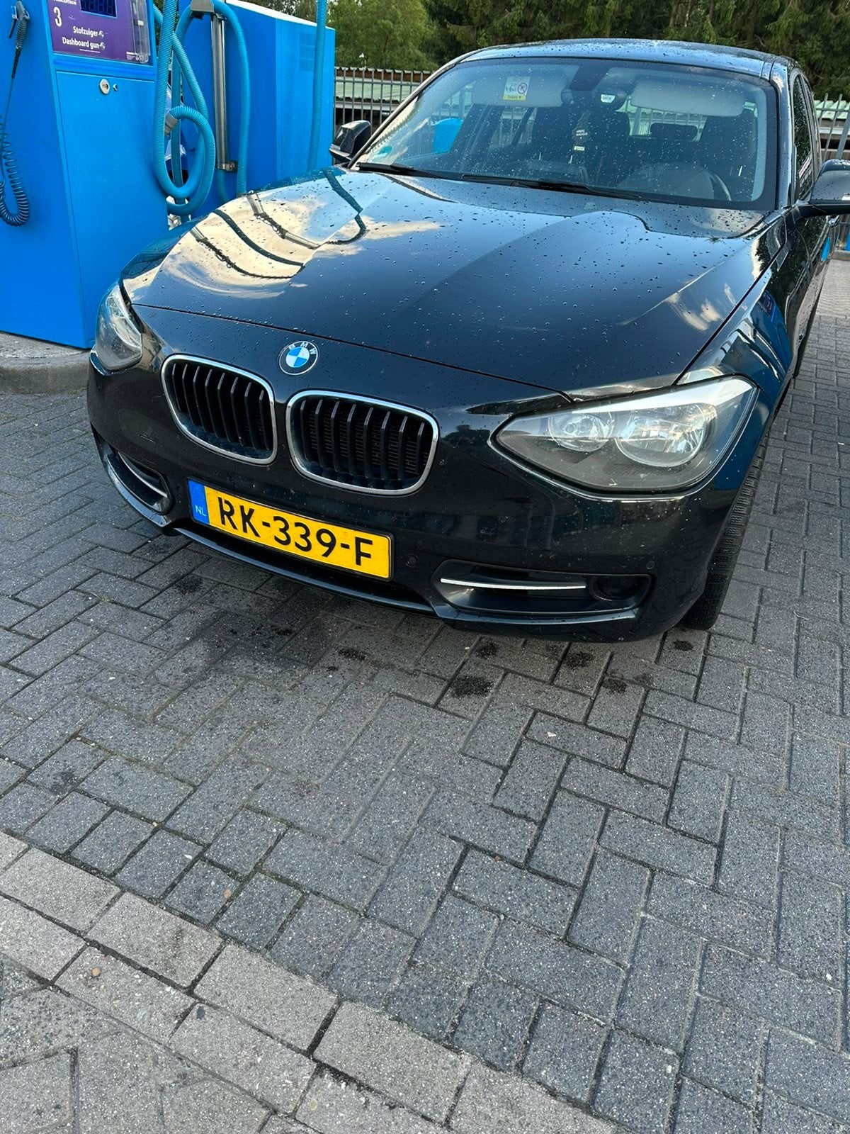 BMW 1-Serie 2.0 120D 5DR AUT 2014 Zwart, Auto's, BMW, Euro 5, 1995 cc, Zwart, Zwart