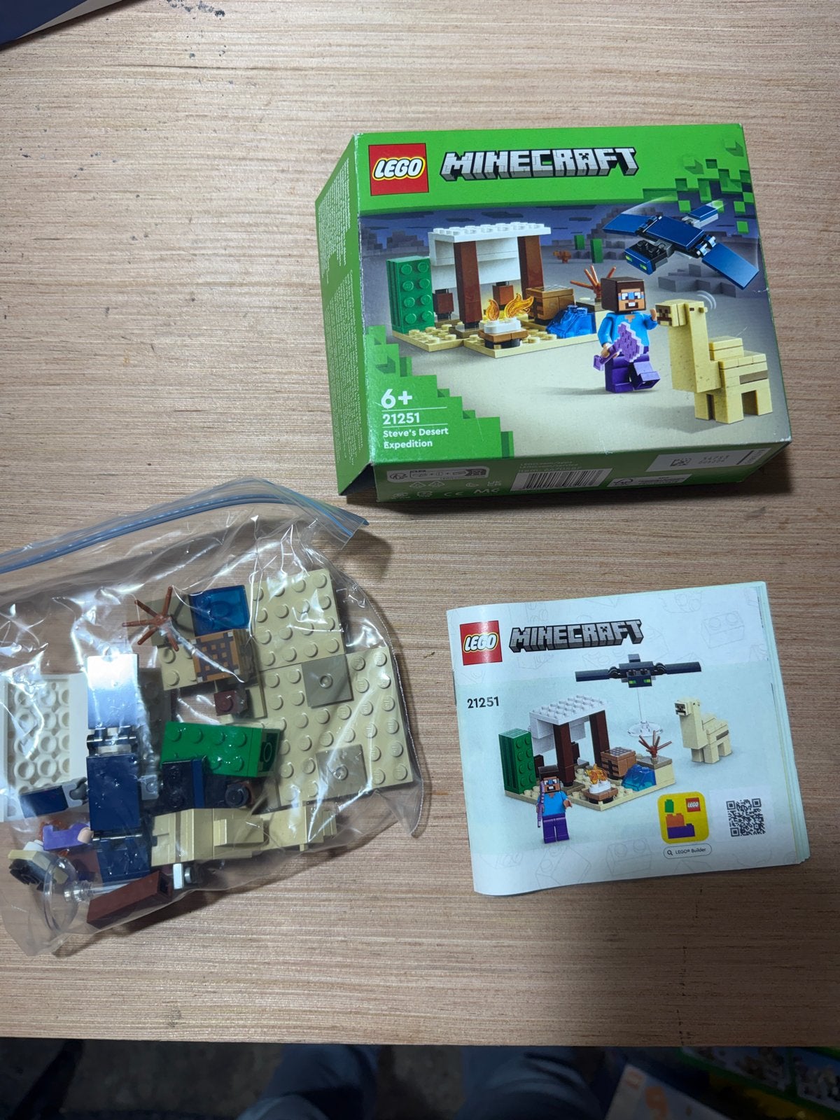 LEGO Minecraft 21251 Steve's Desert Expedition Compleet, Ophalen of Verzenden, Zo goed als nieuw