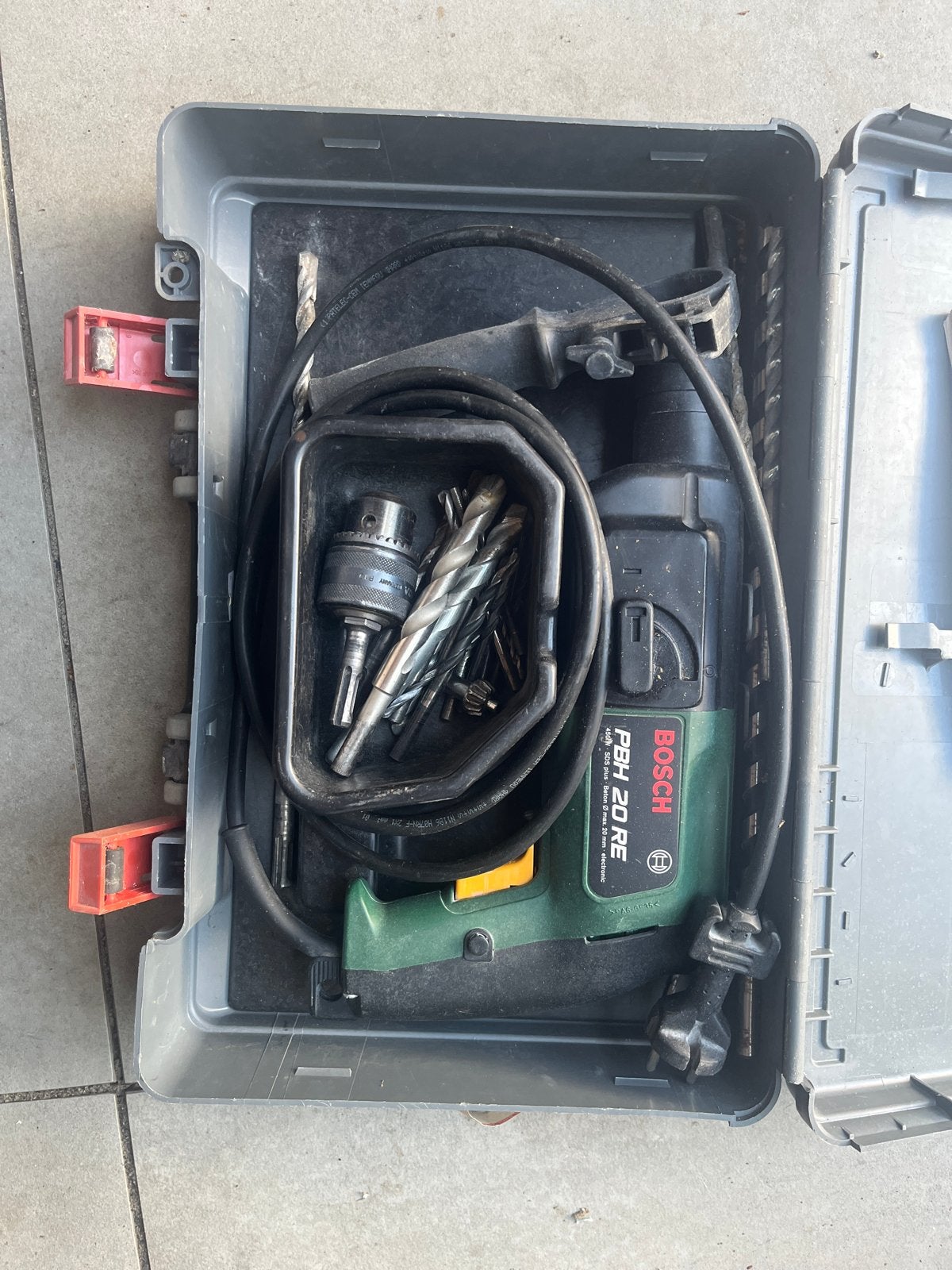 Bosch PBH 20 RE Boorhamer met accessoires, Gebruikt, Boor- en/of Breekhamer, Ophalen of Verzenden, Klopboormechanisme