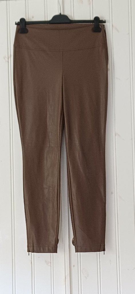 Mooie faux leather pantalon van Yaya     maat 42, Bruin, Verzenden, Maat 42/44 (L), Zo goed als nieuw