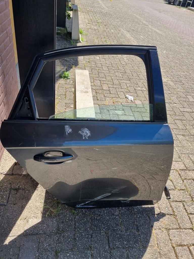 Audi A4 B8 2013 portier rechtsachter met schade, Ophalen, Gebruikt, Deur, Achter
