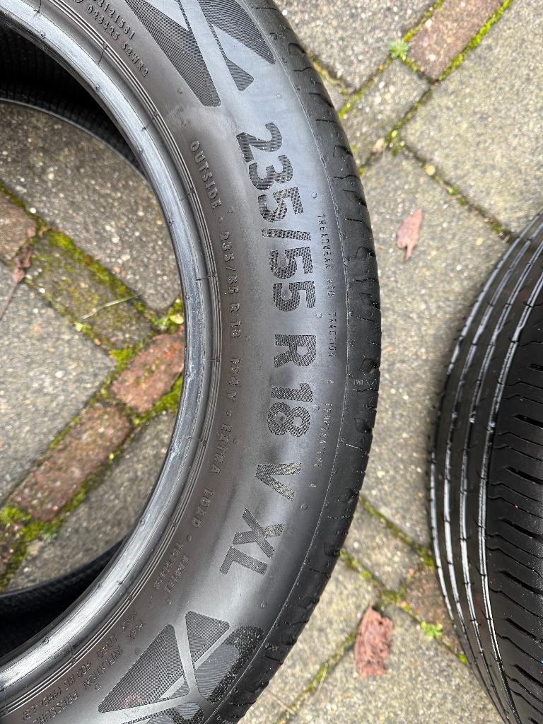 4x Continental EcoContact 6 zomerbanden 235/55 R18 V XL, Auto-onderdelen, Banden en Velgen, Ophalen, 18 inch, Gebruikt, 235 mm