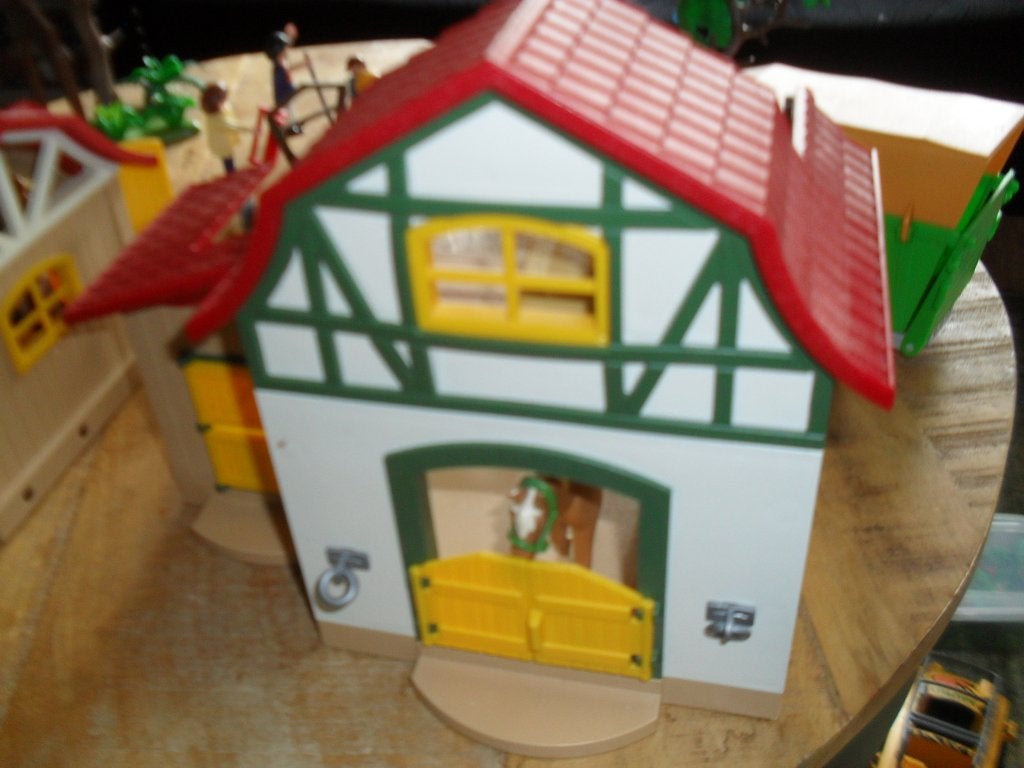 Playmobil paarden boerderij setje no 6, Ophalen of Verzenden, Zo goed als nieuw