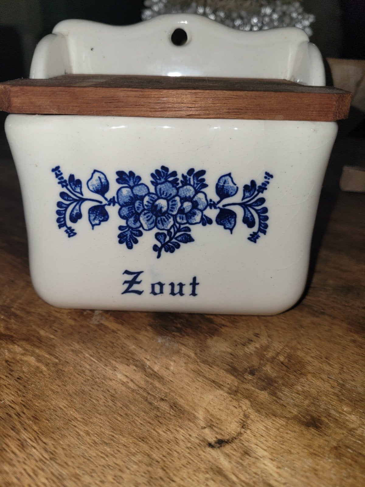 oud zoutpotje, Ophalen