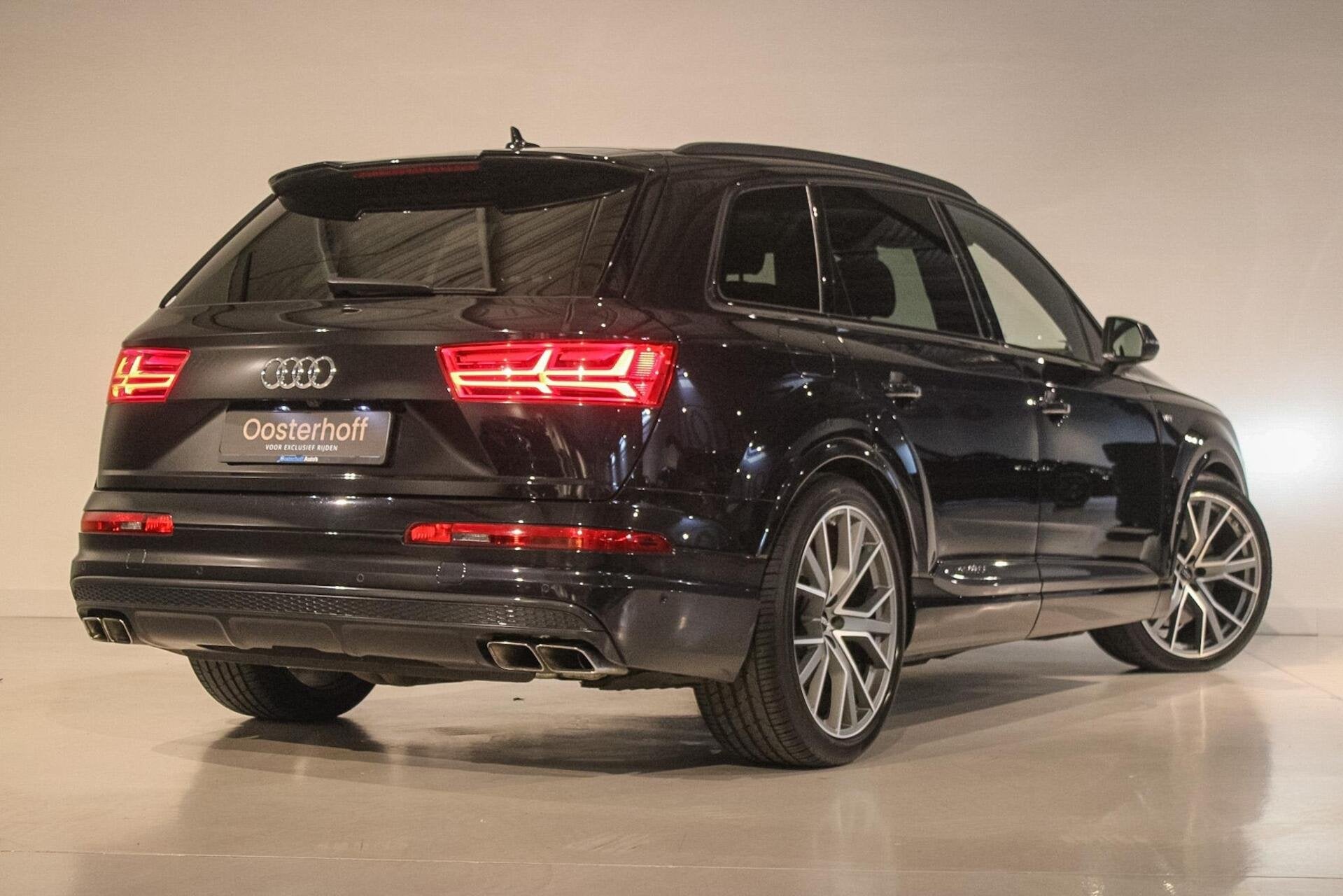 Audi SQ7 4.0 TDI Quattro 7p B&O ADV | 4-wiel best | PANO, Auto's, Automaat, 435 pk, Gebruikt, 7 stoelen