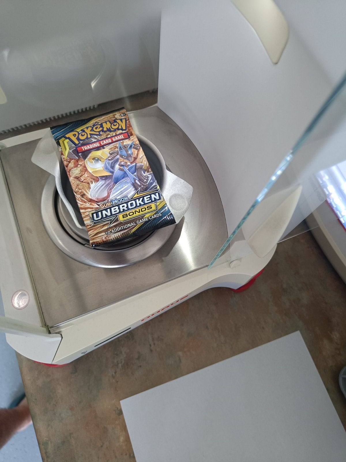 HEAVY! Pokémon Sun & Moon Unbroken Bonds Booster Pack, Ophalen of Verzenden