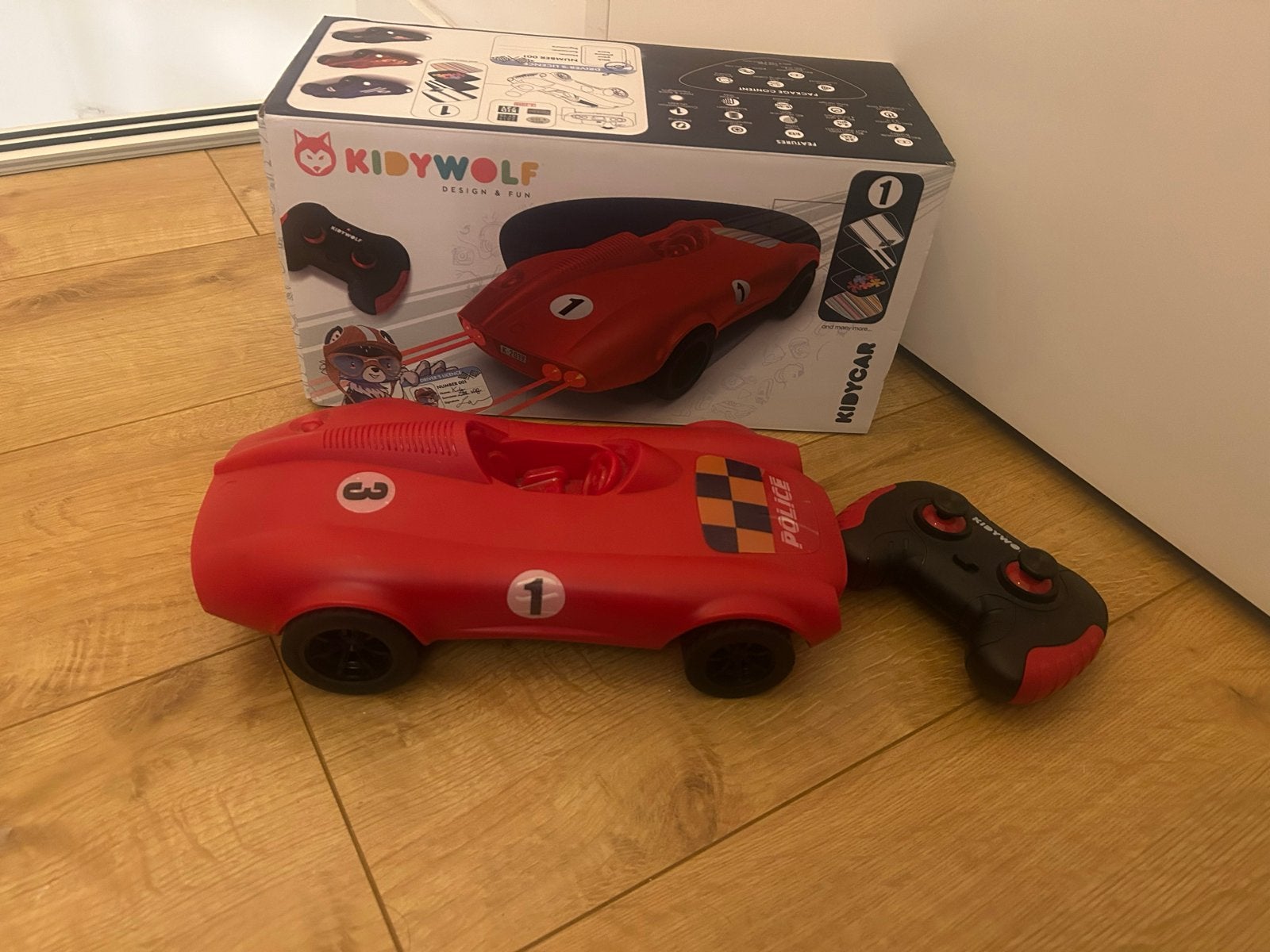 KIDYWOLF Kidycar Afstandsbestuurbare Auto Rood, Ophalen, Zo goed als nieuw, Afstandsbediening