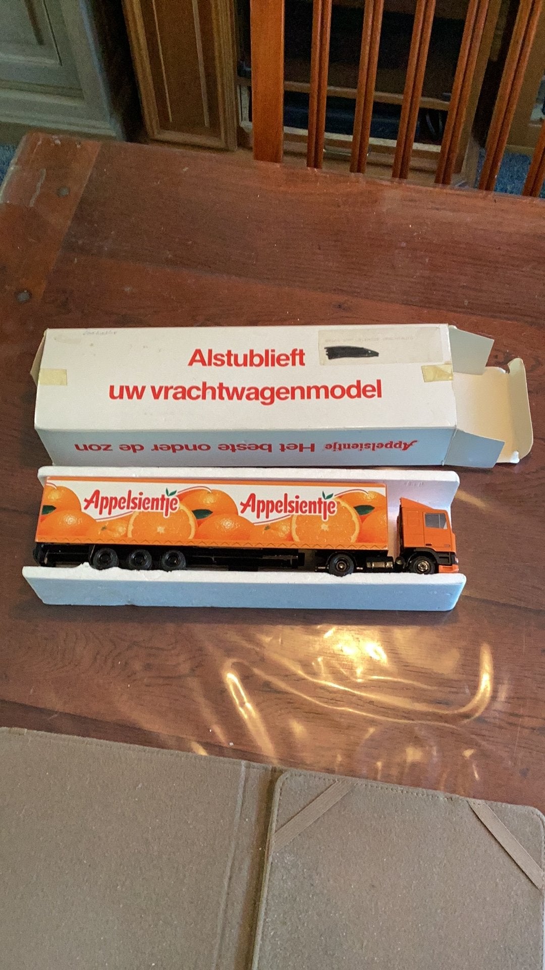 Daf 95 appelsientje nieuw in de verpakking, Ophalen of Verzenden, Nieuw, Bus of Vrachtwagen, Lion Toys