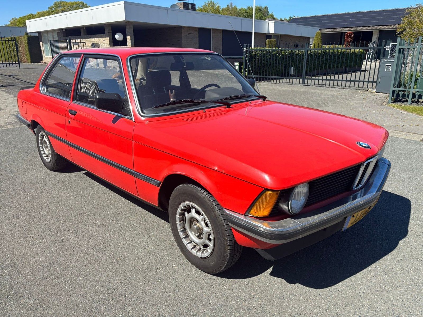 BMW 3-Serie 1.6 315 1983 Rood, Auto's, BMW, Origineel Nederlands, Handgeschakeld, Particulier, 75 pk