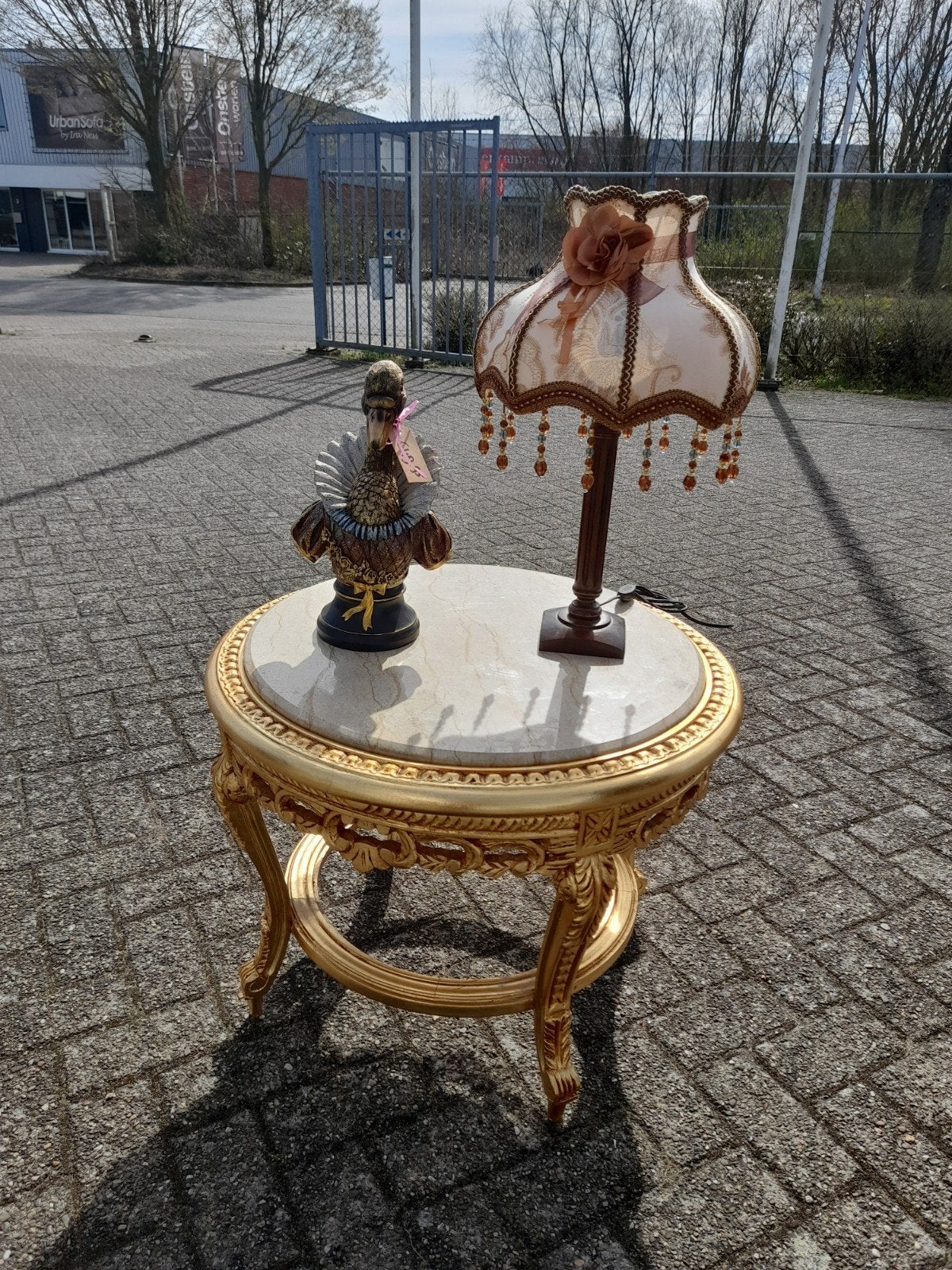 Mooie barok salon tafel met marmeren blad, Ophalen
