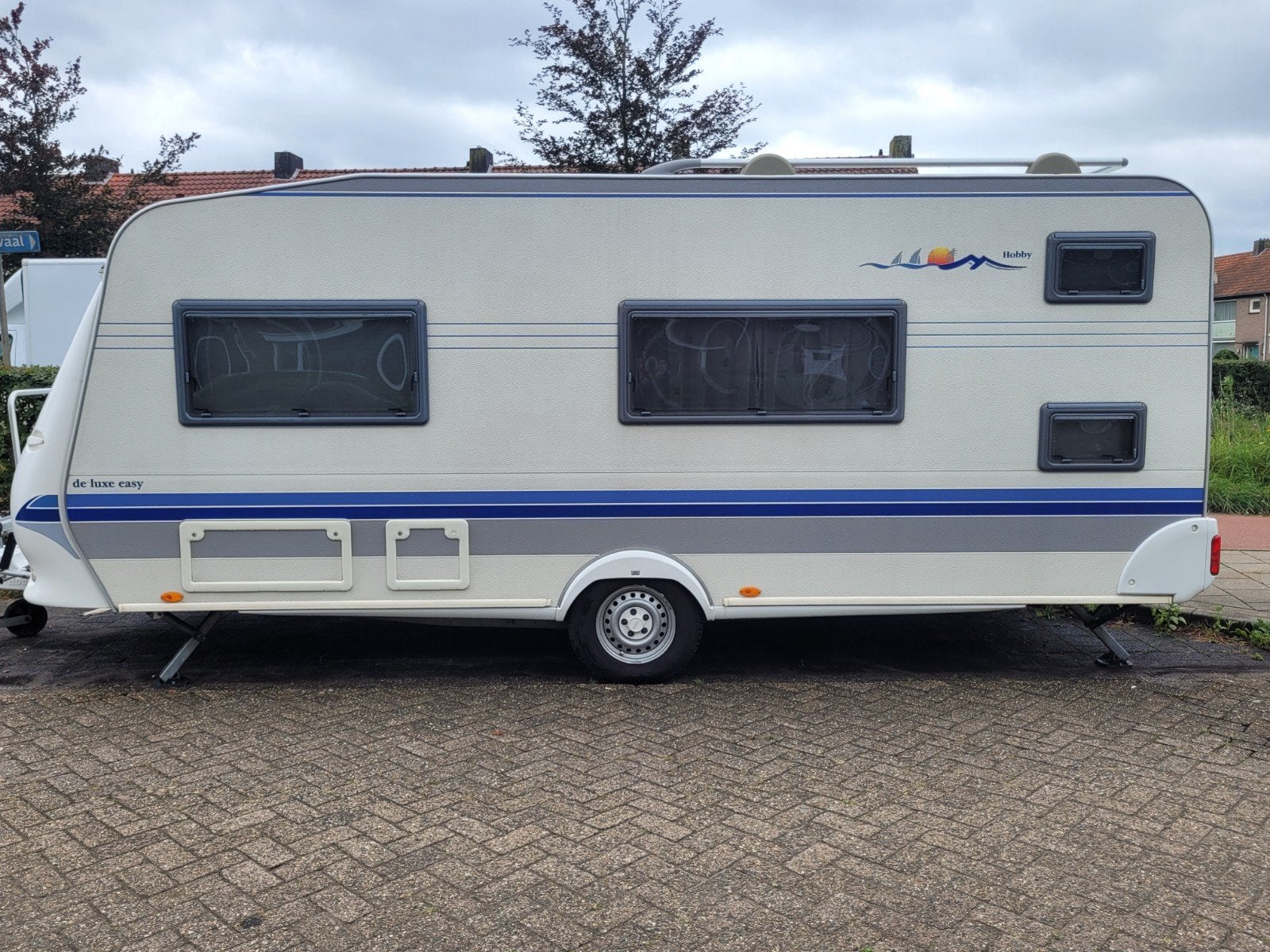Hobby 500 KMFE met airco en stapelbed, Hobby, Frans bed, Treinzit, Particulier