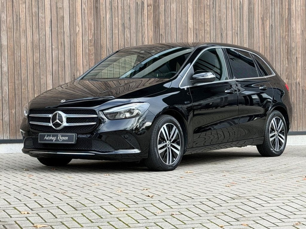 Mercedes-Benz B-klasse 250 e Business Solution / Adaptief CC, Gebruikt, Zwart, 4 cilinders, 15 kWh