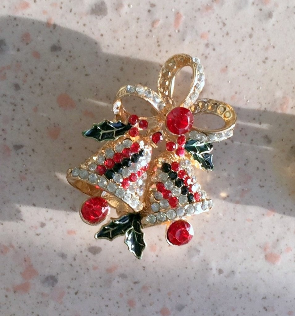 flonkerende goudkleurige strass /kristal broche Kerstklokjes, Diversen, Kerst, Nieuw, Ophalen of Verzenden