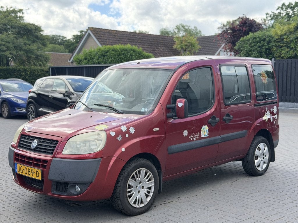 Fiat Doblò 1.4 Family | Airco | Trekhaak (bj 2006), Voorwielaandrijving, Stof, Gebruikt, 4 cilinders