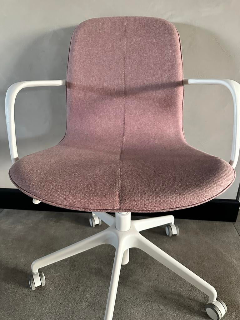 IKEA LÅNGFJÄLL Vergaderstoel Gunnared zachtroze/wit, Huis en Inrichting, Ophalen, Zo goed als nieuw, Roze, Bureaustoel
