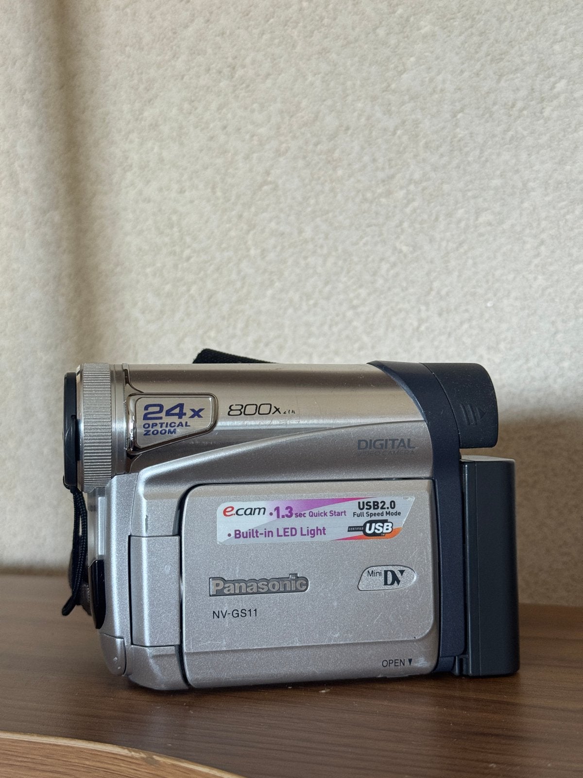 Panasonic NV-GS11 Mini DV Camcorder - Vintage Camera, Mini dv, Gebruikt, Panasonic, 20x of meer