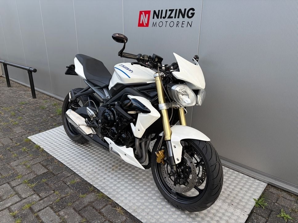 TRIUMPH STREET TRIPLE 675 (bj 2013), Motoren, 675 cc, Bedrijf, Meer dan 35 kW, Onbekend