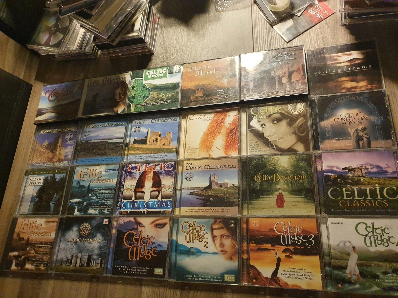 24x cds celtic, Ophalen of Verzenden, Zo goed als nieuw