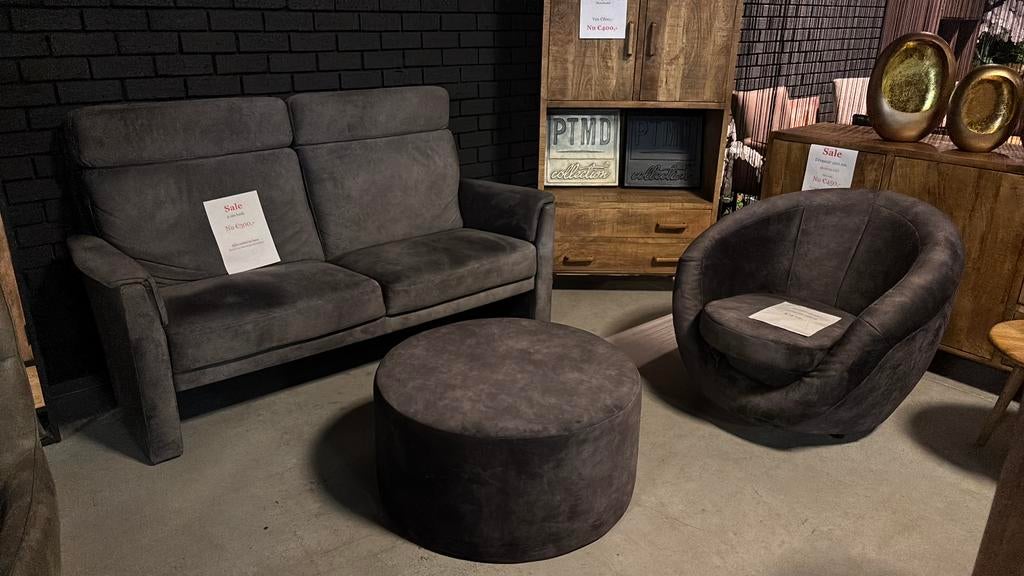 Velvet 2 zits bank antraciet grijs SHOWROOM OPRUIMING, Ophalen, Tweepersoons, 75 tot 100 cm, Zo goed als nieuw
