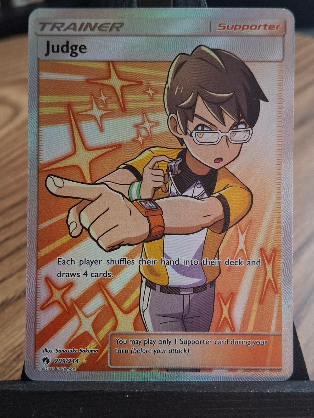 Judge Full art - Lost Thunder 209, Hobby en Vrije tijd, Ophalen of Verzenden