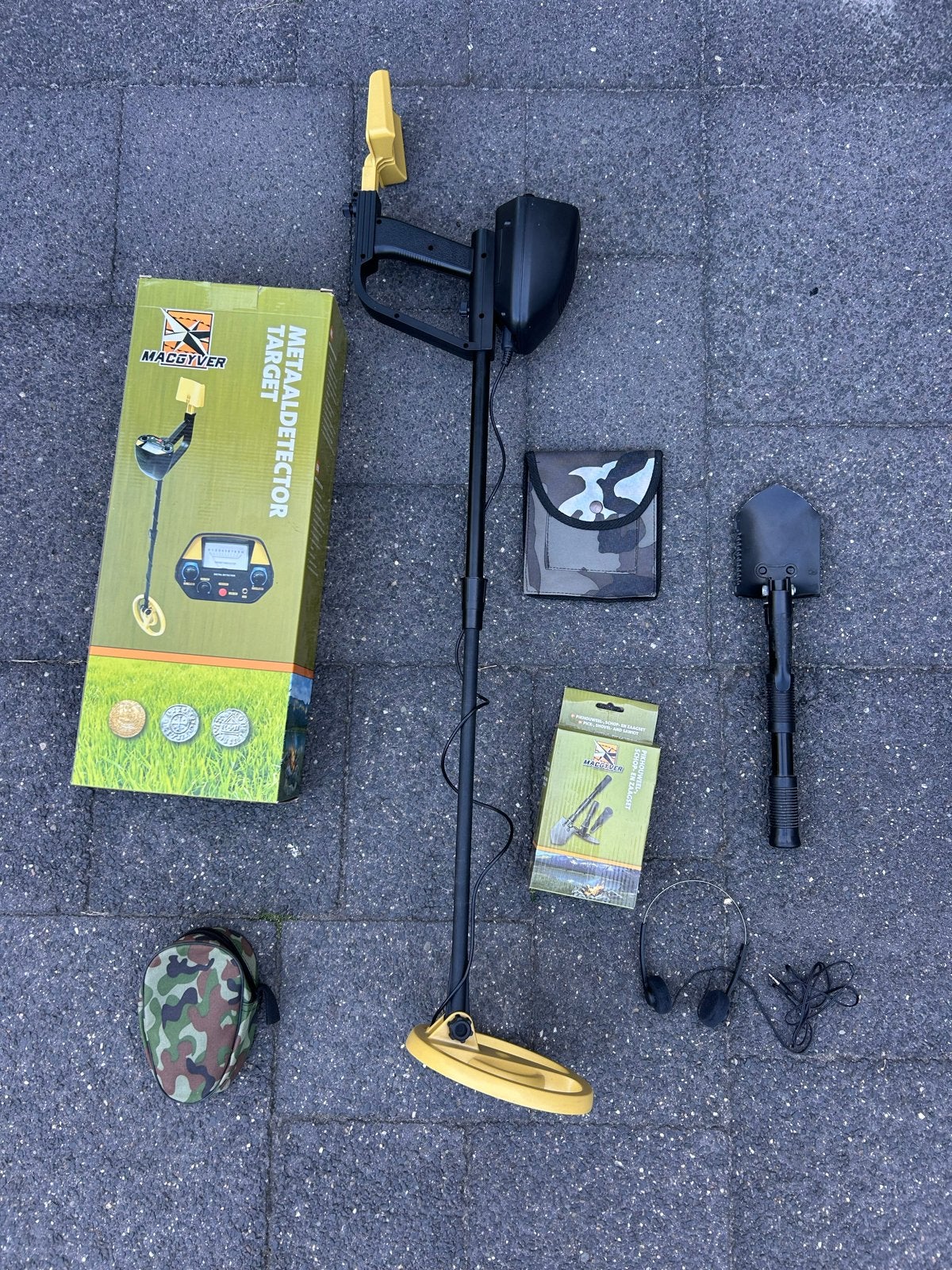 MacGyver Metaaldetector met accessoires - Zo goed als nieuw, Overige merken, Ophalen of Verzenden, Zo goed als nieuw, 30 cm of minder