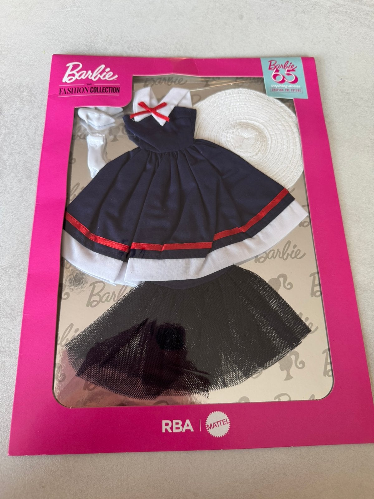 Barbie 65 jaar the fashion collection nr 5, Ophalen of Verzenden, Nieuw, Kleertjes