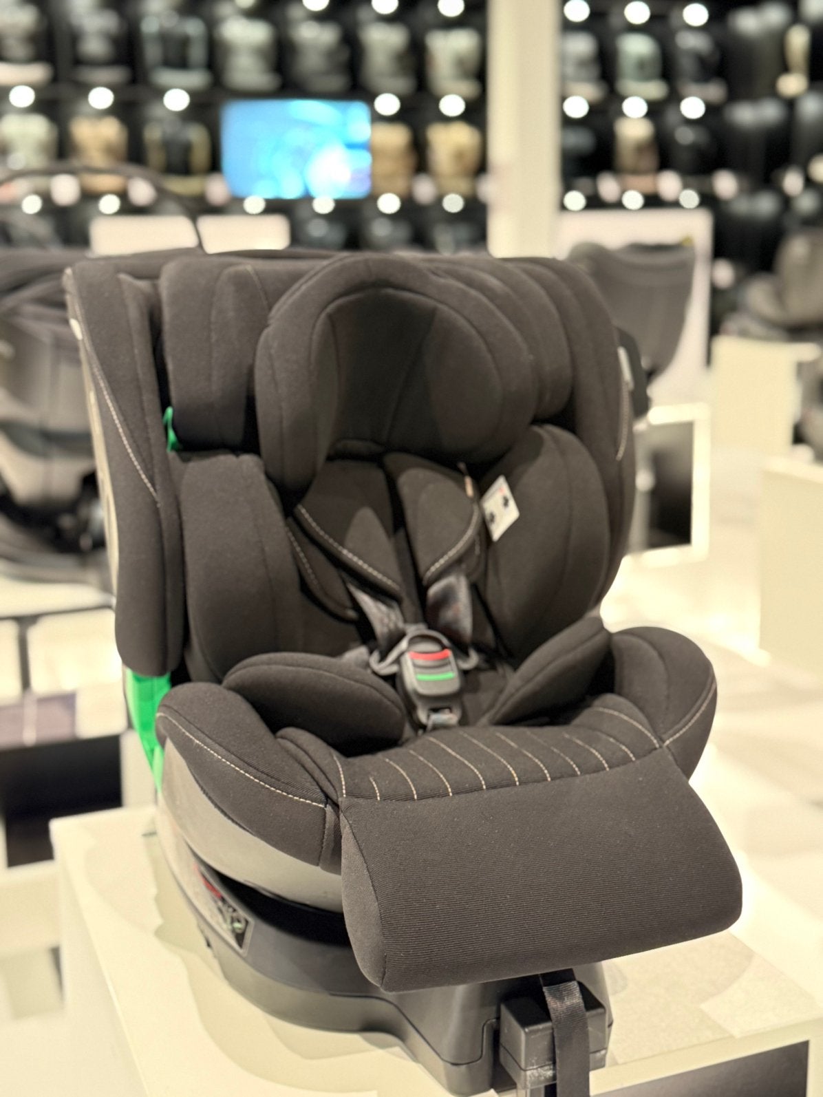 Kidsriver autostoel - Circle Warm Black - 40 - 150 cm, Kinderen en Baby's, Autostoeltjes, 15 t/m 36 kg, Zo goed als nieuw, Ophalen