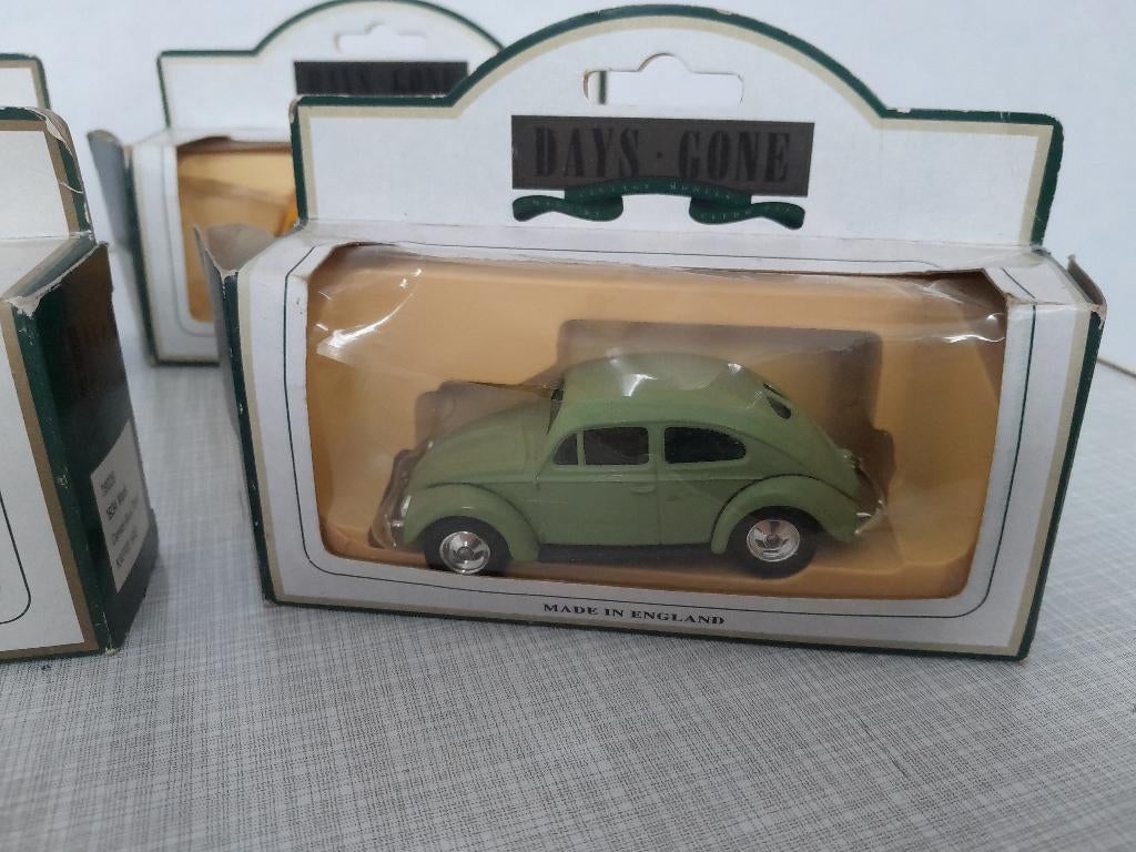 4 Miniatuurauto"s, Verzamelen, Ophalen of Verzenden