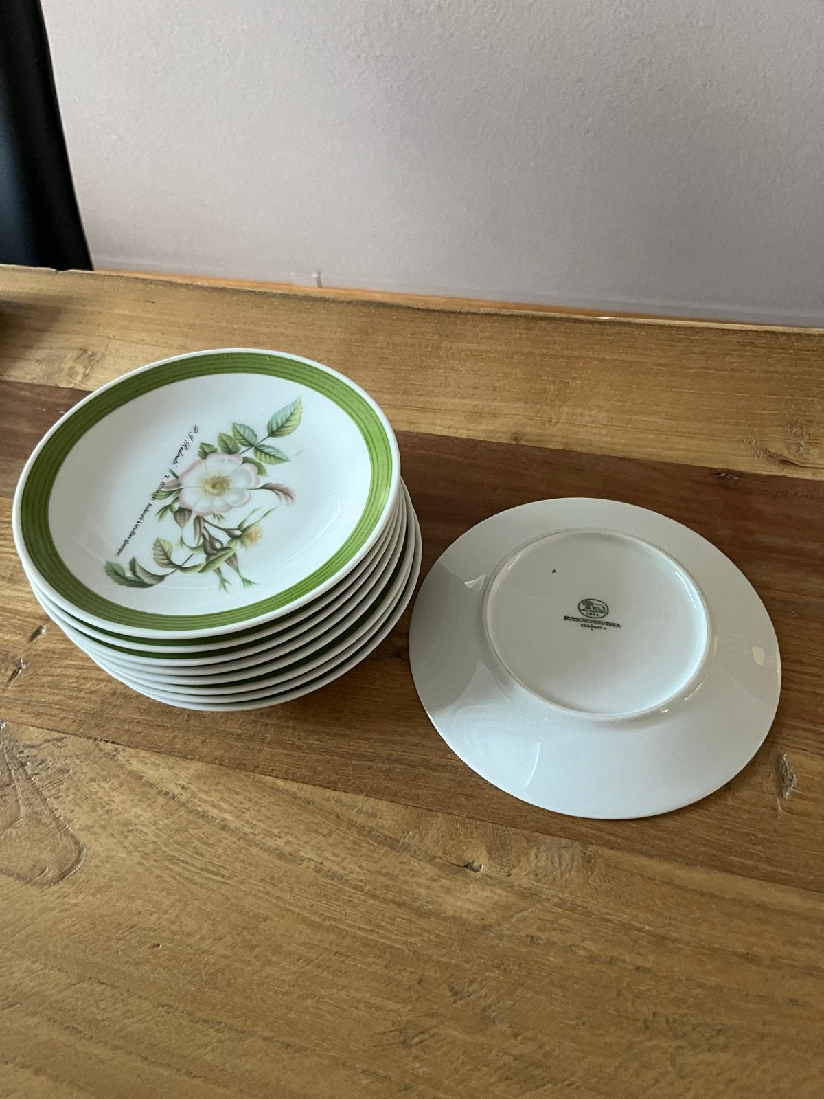 9 Hutschenreuther gebaksbordjes met bloemmotief, Antiek en Kunst, Ophalen of Verzenden