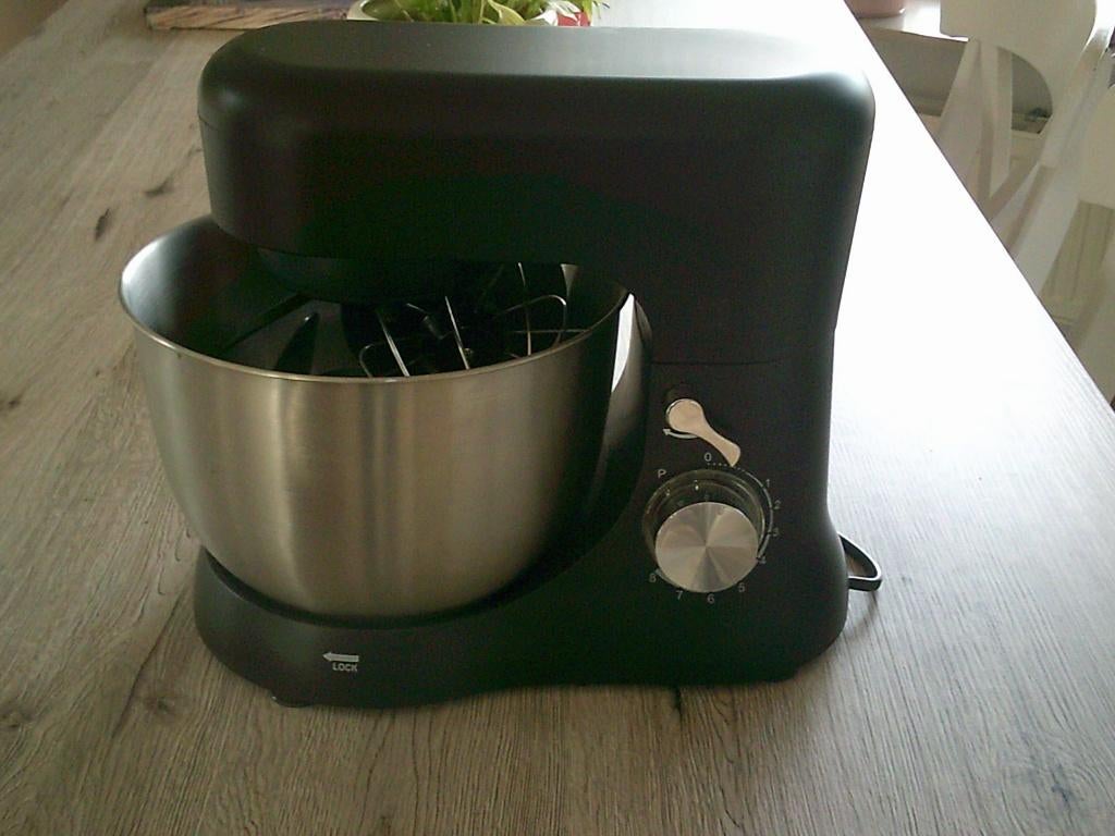 Hema keukenmachine 1300 Watt met 3 deeghaken, Witgoed en Apparatuur, Keukenmixers, 4 liter of meer, 3 snelheden of meer, Ophalen of Verzenden
