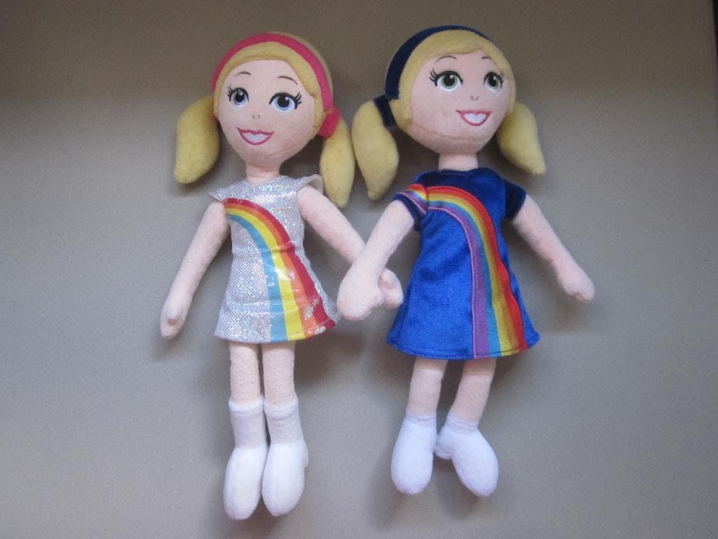 Studio 100 zacht pluche K3 knuffelpop 2 x blonde haren, Kinderen en Baby's, Overige merken, Overige karakters, Overige typen, Zo goed als nieuw