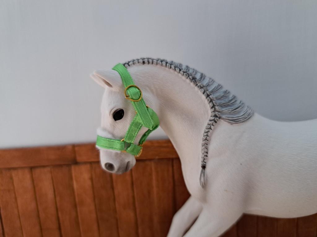 Schleich halster groen, Ophalen of Verzenden, Zo goed als nieuw, Paard, Beeldje of Figuurtje
